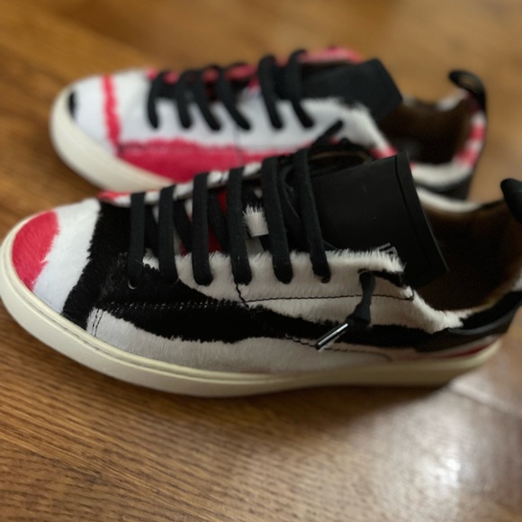 Luxury name brand shoes, most from Italy. Sizes 7 1/2 and 8 - Picture 8 of 8